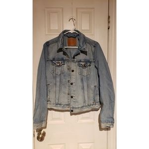 EUC Levi's Jean Jacket